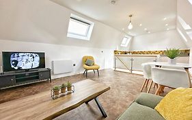Gwydir Street Stays